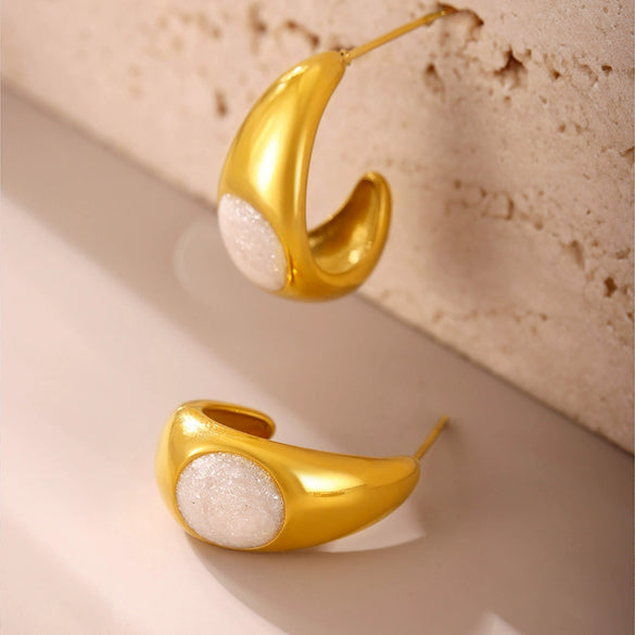 Wholesale Women's Geometric Ushaped And Crescent Cshaped Stainless Steel Pearl Powder Dripping Oil Electroplated 18K Gold Earrings