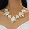 Wholesale Women's Geometric Water Dropshaped And Flowershaped Alloy Necklace With Electroplating Design