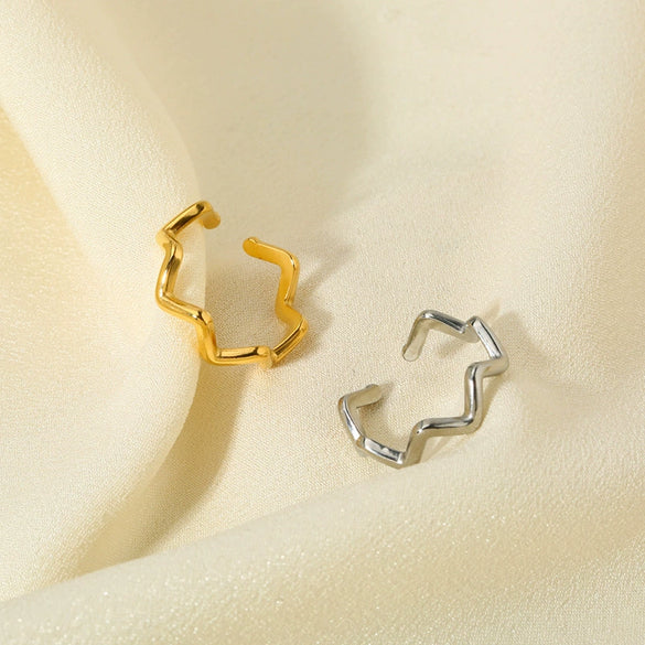 Wholesale Women's Geometric Waveshaped Stainless Steel 18K Gold Plated Open Index Finger Ring Jewelry