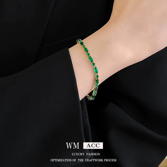 Wholesale Women's Geometric Zircon Buckle Bracelet With Real Gold Electroplated Light Luxury And High Sense Style