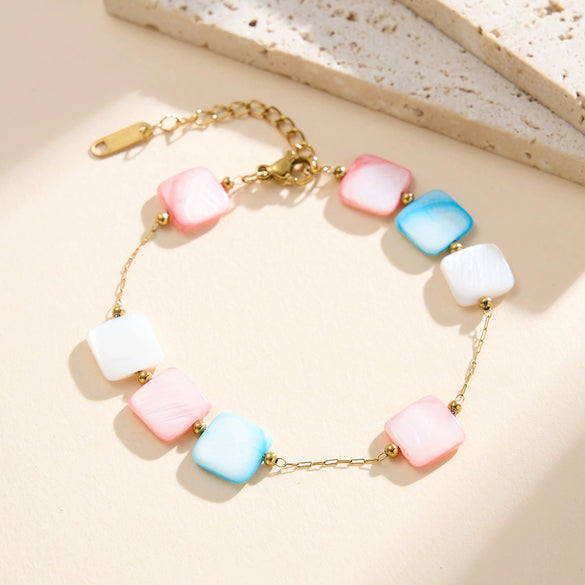 Wholesale Women's Glowing Nonfading Original Design Geometric Stainless Steel Bracelet With 18K Gold Vacuum Plating
