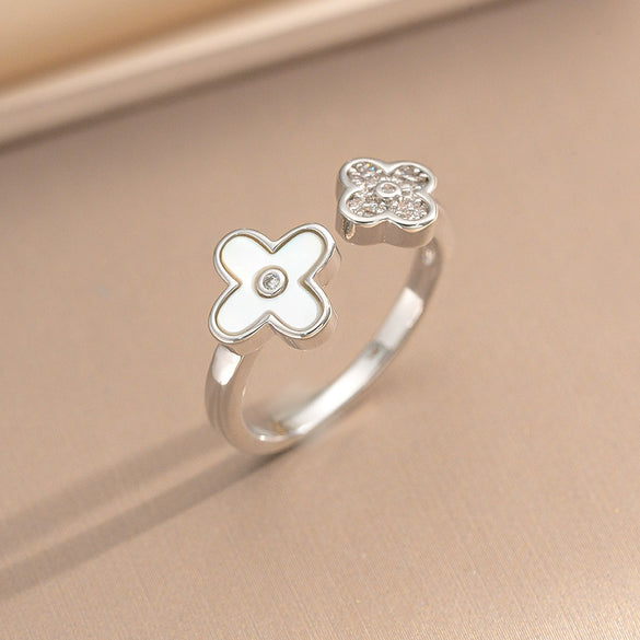 Wholesale Women's Gold Plated Copper Four Leaf Clover And Flower Open Ring With Electroplating