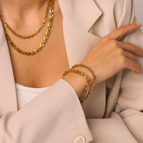 Wholesale Women's Gold Plated Geometric Stainless Steel Braided Bracelet And Necklace Jewelry