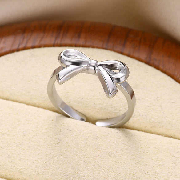 Wholesale Women's Gold Stainless Steel Nonfading Ring With Bow And Geometric Design Electroplated