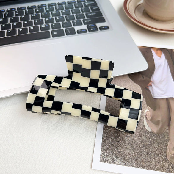Wholesale Women's Handmade Acetic Acid Plate Shark Hair Grab Clip With Checkerboard Pattern