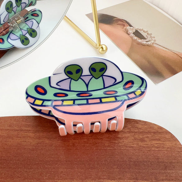 Wholesale Women's Handmade Acrylic Creative Cartoon Animation Alien Spaceship Hairpin