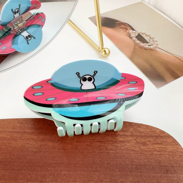 Wholesale Women's Handmade Acrylic Creative Cartoon Animation Alien Spaceship Hairpin