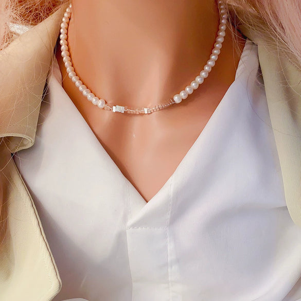 Wholesale Women's Handmade Bead And Pearl Necklace With Rhombus And Geometric Patterns