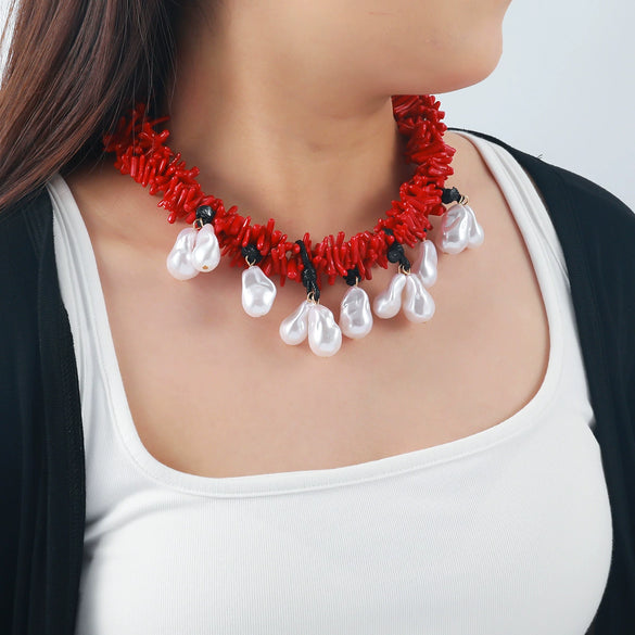 Wholesale Women's Handmade Beaded Multilayer Imitation Pearl Necklace With Geometric Pattern And Mixed Gemstone Setting