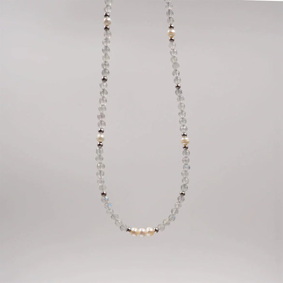 Wholesale Women's Handmade Geometric Artificial Crystal And Freshwater Pearl Clavicle Necklace