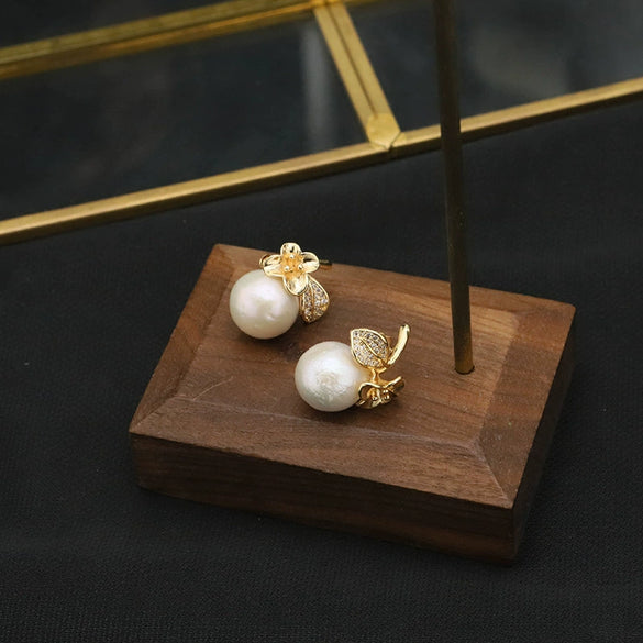 Wholesale Women's Handmade Natural Freshwater Pearl Earrings With Micro Inlaid White Zircon And Flower Design