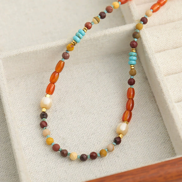 Wholesale Women's Handmade Natural Stone Agate Necklace With Geometric Design