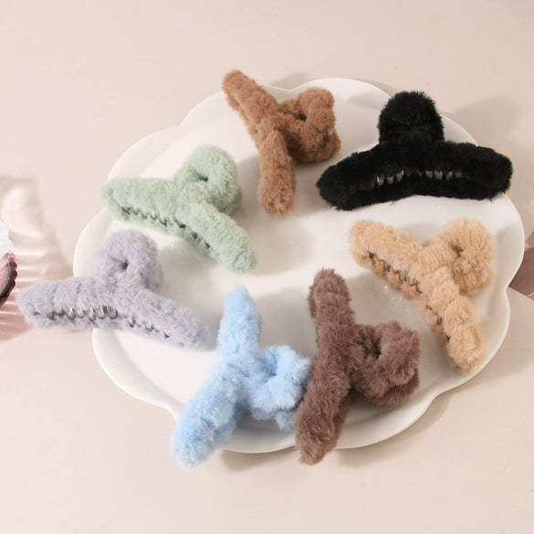 Wholesale Women's Handmade Plastic Resin Hair Accessories Shark Clip For Autumn And Winter