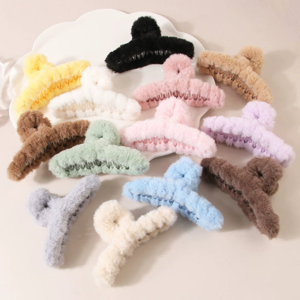 Wholesale Women's Handmade Plastic Resin Hair Accessories Shark Clip For Autumn And Winter