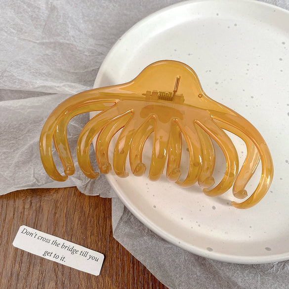 Wholesale Women's Handmade Plastic Resin Octopus Grasping Hair Clip Hair Accessories