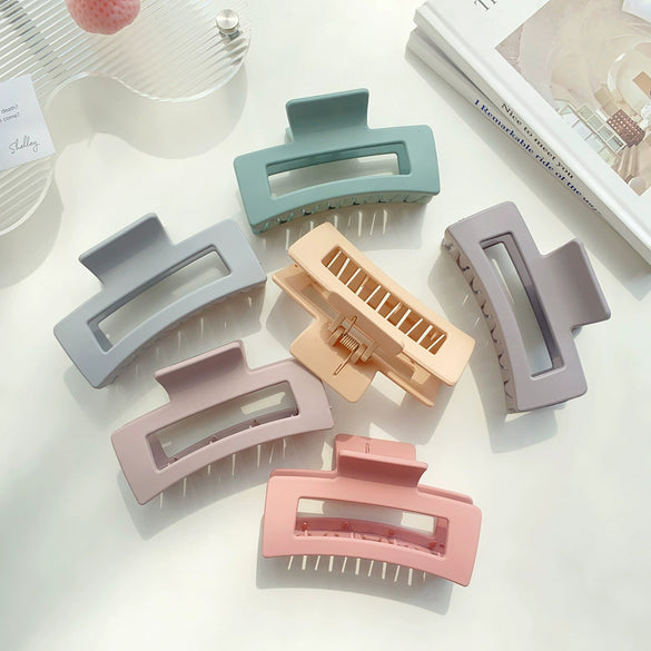 Wholesale Women's Handmade Simple Geometric Thickened Pc Material Grip Hair Clip
