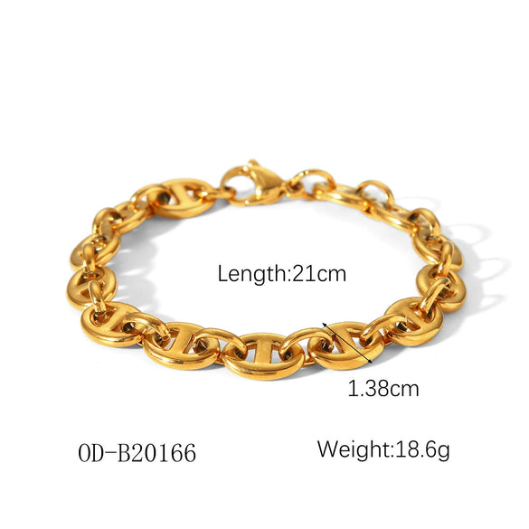 Wholesale Women's Handmade Stainless Steel Twist Chain Bracelet With Geometric Wave Pattern And Electroplating