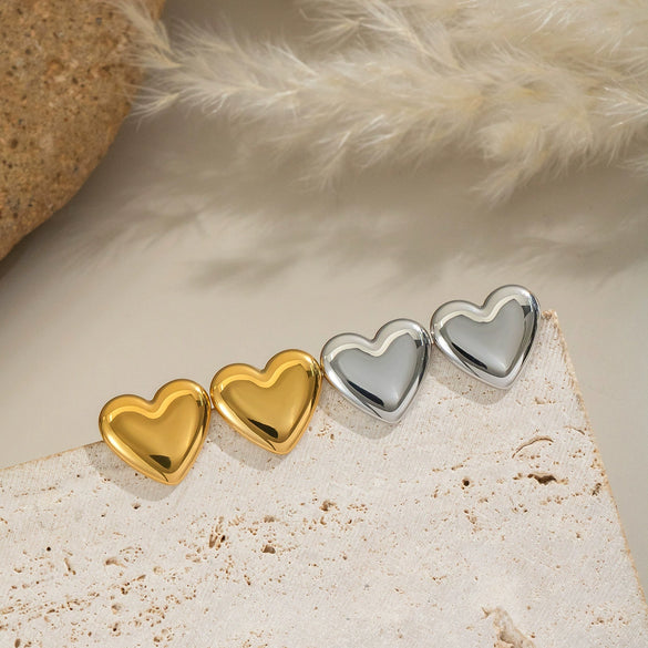 Wholesale Women's Heart Shape Stainless Steel Electroplated Earrings