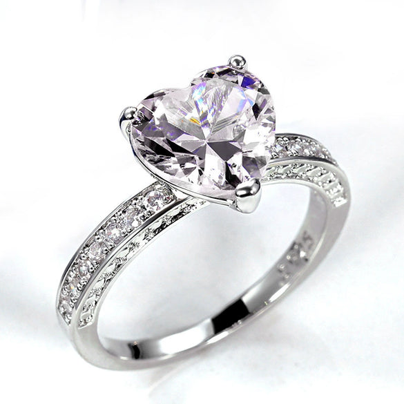 Wholesale Women's Heart Shaped Engagement Wedding Ring Inlaid With Pink Diamond Zircon On Copper