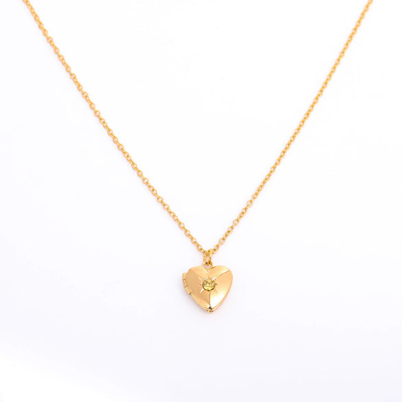Wholesale Women's Heartshaped Copper And Titanium Steel Necklace With Diamond Design And Cross Chain