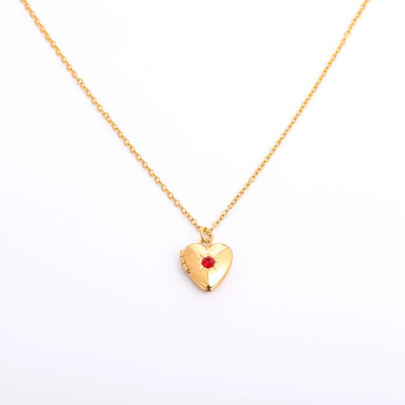 Wholesale Women's Heartshaped Copper And Titanium Steel Necklace With Diamond Design And Cross Chain