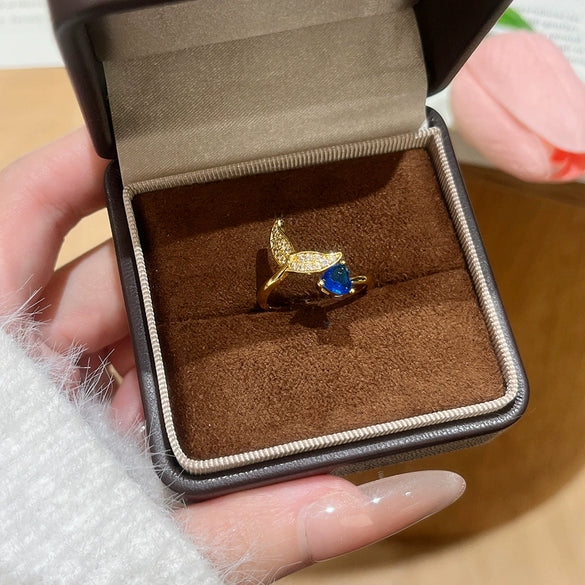 Wholesale Women's Heartshaped Copper Electroplated Gold Inlaid Zircon Ring Jewelry