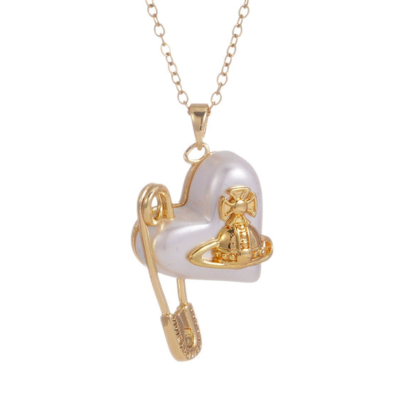 Wholesale Women's Heartshaped Copper Stainless Steel Clavicle Chain Choker With Mixed Gemstone Pendant And Electroplating