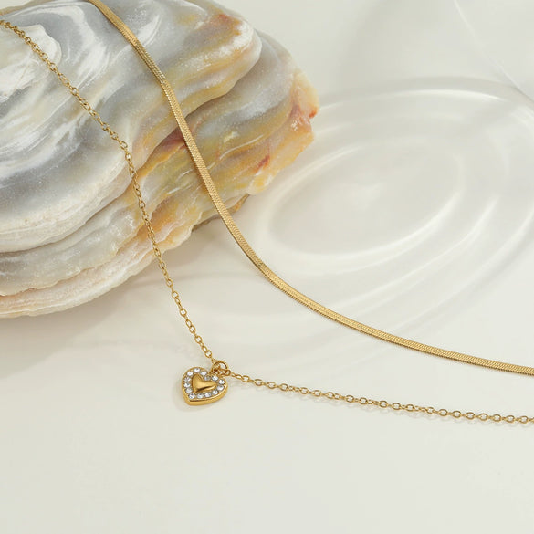 Wholesale Women's Heartshaped Geometric Stainless Steel Electroplated Blade Chain Necklace