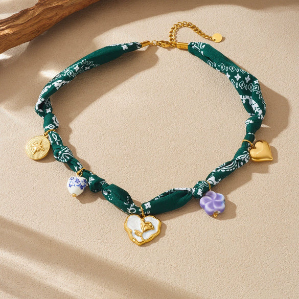 Wholesale Women's Heartshaped Printed Stainless Steel Rope Chain Goldplated Pendant Necklace
