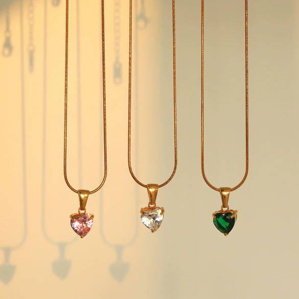 Wholesale Women's Heartshaped Zircon And Stainless Steel Necklace With Geometric Pattern And Electroplating