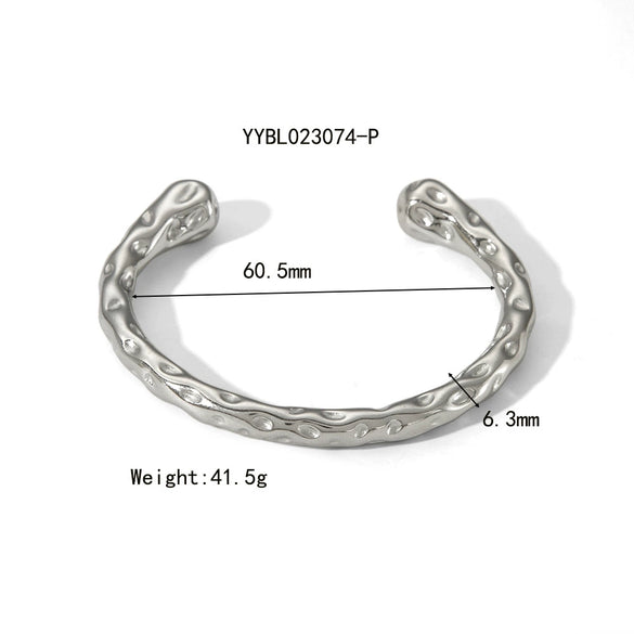 Wholesale Women's High End All Match Irregular Hammered Stainless Steel Bracelet With Pvd Furnace Real Gold Electroplating No Fade