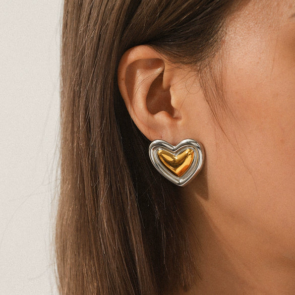 Wholesale Women's High End Heart Shaped Stainless Steel Earrings With Gold And Silver Color Matching And Electroplating