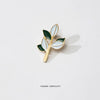 Wholesale Women's Highend Elegant Alloy Flower Patterned Brooch With Electroplating Treatment