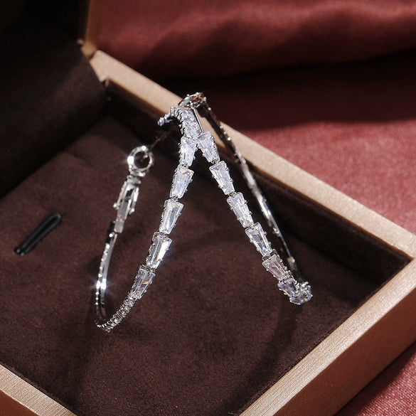 Wholesale Women's Highend Geometric Copper Zircon Earrings