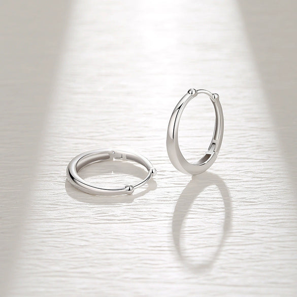 Wholesale Women's Highend Geometric S925 Sterling Silver Ushaped Plain Hoop Earrings With Electroplating