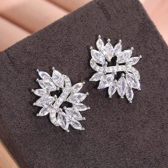 Wholesale Women's Highend Geometric Zircon Earrings Copper Material