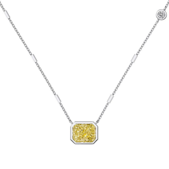 Wholesale Women's Highend S925 Sterling Silver Clavicle Chain With Flower And Oval Shaped Pendant And Electroplating