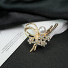 Wholesale Women's Highend Zinc Alloy Flower Brooch For Fixed Clothes With Electroplating
