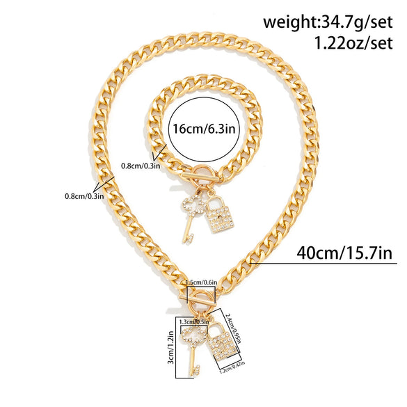 Wholesale Women's Hip Hop Style Iron Chain Alloy Heart Shape Pendant Necklace With Electroplating Treatment
