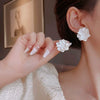 Wholesale Women's Imitation Pearl Flower Earrings French Retro Style