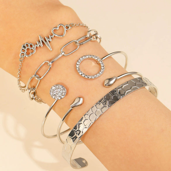 Wholesale Women's Ins Style Alloy Bracelet With Heart Shape Geometric Letters Numbers Text Pattern Electroplated