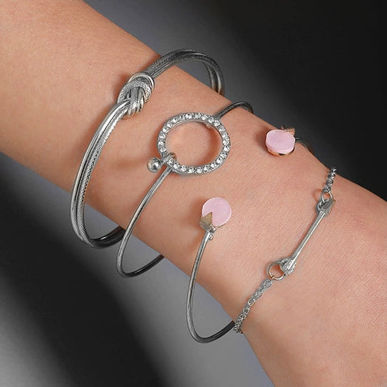 Wholesale Women's Ins Style Alloy Bracelet With Heart Shape Geometric Letters Numbers Text Pattern Electroplated