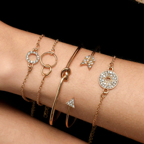 Wholesale Women's Ins Style Alloy Bracelet With Heart Shape Geometric Letters Numbers Text Pattern Electroplated