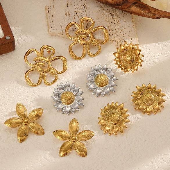 Wholesale Women's Ins Style Flower Pattern Titanium Steel And Stainless Steel Earrings With Pvd Furnace Vacuum Real Gold Plating