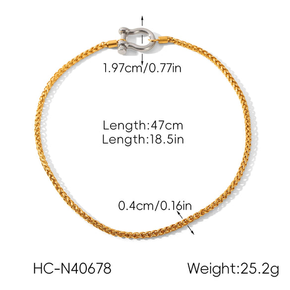 Wholesale Women's Ins Style Geometric Gold Plated Stainless Steel Carabiner Pendant Thick Chain Necklace