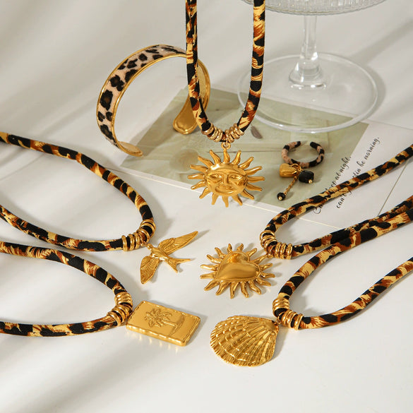 Wholesale Women's Ins Style Geometric Gold Plated Stainless Steel Jewelry Necklaces Bracelets Earrings With Velvet Chain