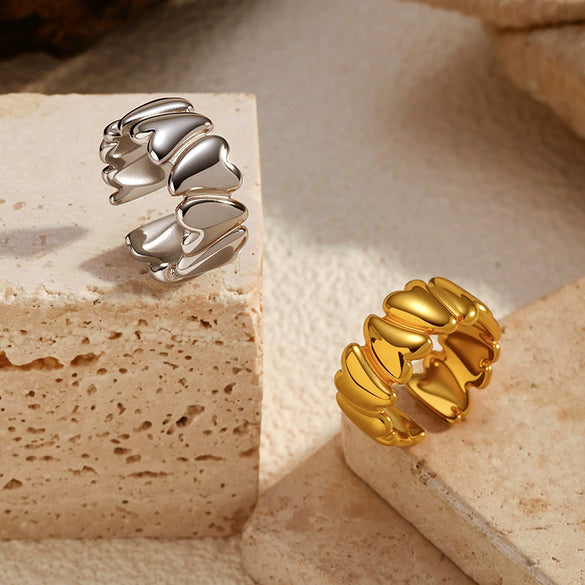 Wholesale Women's Ins Style Geometric Heart Cut Out Stainless Steel 18K Gold Plated Ring