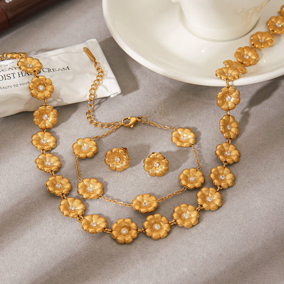 Wholesale Women's Ins Style Gold Plated Stainless Steel Flower Pattern Daisy Bracelet And Necklace Jewelry