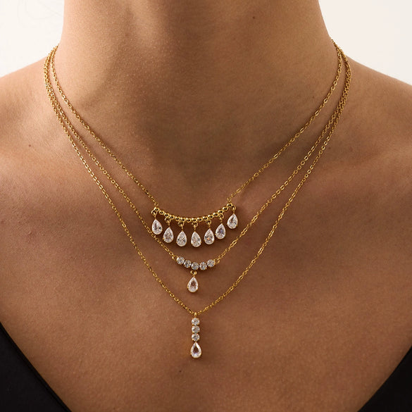 Wholesale Women's Ins Style Minimalist Geometric And Drop Shape Stainless Steel Bead Chain Necklace With 18K Gold Plating