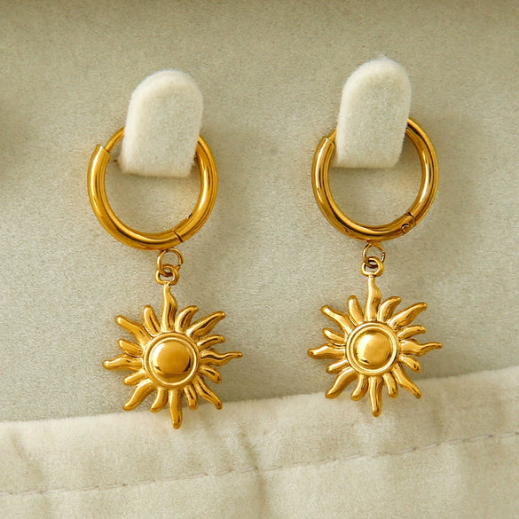 Wholesale Women's Ins Style Minimalist Geometric Stainless Steel 18K Gold Plated Sunflower Pendant Earrings